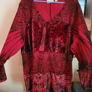 AVENUE Red long sleeve casual but dressy top size 30/32